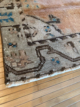 Load image into Gallery viewer, Vintage Turkish Faded Peach, Brown and Blue Accent Rug