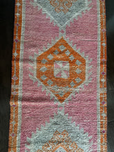 Load image into Gallery viewer, Vintage Pink and Orange Turkish Herki Runner Rug