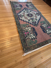 Load image into Gallery viewer, Vintage Turkish Mauve and gray Ruggie Rug