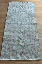 Load image into Gallery viewer, Vintage Turkish Peach Floral Faded Accent Rug