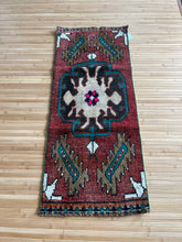 Load image into Gallery viewer, Vintage Turkish Maroon Ruggie Rug