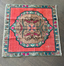 Load image into Gallery viewer, Vintage Turkish Pink Ang Green Square Ruggie Rug