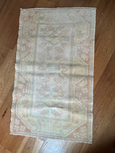 Load image into Gallery viewer, Vintage Turkish Neutral Yellow and Rust Accent Rug