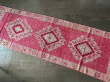 Load image into Gallery viewer, Vintage Pink and White Herki Turkish Rug Runner