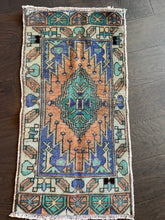 Load image into Gallery viewer, Vintage Peach Blue Ruggie Rug