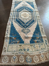 Load image into Gallery viewer, Vintage Tan and Blue Turkish Ruggie Rug