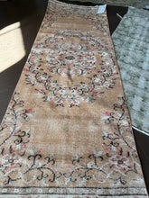 Load image into Gallery viewer, Vintage Turkish Peach with Brick Runner Rug