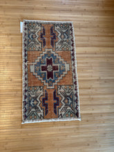Load image into Gallery viewer, Vintage Turkish Peach and Blue Ruggie Rug
