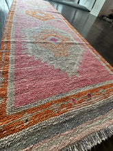 Load image into Gallery viewer, Vintage Pink and Orange Turkish Herki Runner Rug