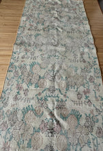 Load image into Gallery viewer, Vintage Turkish Peach Floral Faded Accent Rug
