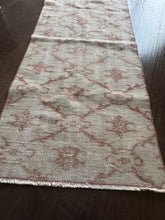 Load image into Gallery viewer, Vintage Turkish Ecru and Salmon Accent Rug
