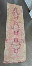 Load image into Gallery viewer, Vintage Magenta Herki Turkish Runner Rug