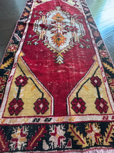 Load image into Gallery viewer, Vintage Turkish Yellow and Red Accent Rug