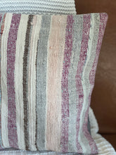 Load image into Gallery viewer, Turkish Kilim Stripe Pillow