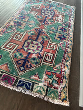 Load image into Gallery viewer, Vintage Turkish Green and Rust Worn Ruggie Rug
