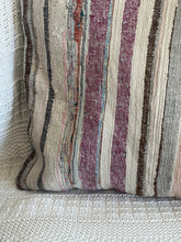 Load image into Gallery viewer, Turkish Kilim Stripe Pillow