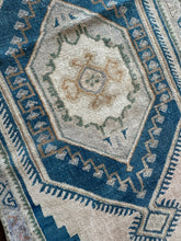 Load image into Gallery viewer, Vintage Tan and Blue Turkish Ruggie Rug