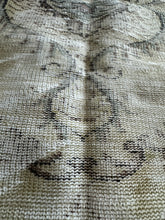 Load image into Gallery viewer, Vintage Turkish Neutral Runner Rug