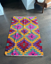 Load image into Gallery viewer, Vintage Turkish Bright Aztec Kilim Accent Rug