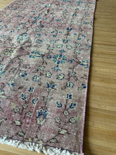 Load image into Gallery viewer, Vintage Turkish Mulberry and Blue Runner Rug