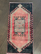 Load image into Gallery viewer, Vintage Turkish Black and Salmon Ruggie