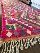 Load image into Gallery viewer, Vintage Turkish Kilim Pink And Orange Runner Rug