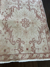 Load image into Gallery viewer, Vintage Turkish Peach and Dark Coral Runner Rug