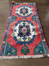 Load image into Gallery viewer, Vintage Brick Red and Forest Green Ruggie Rug