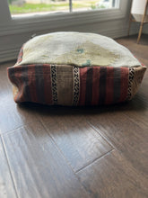 Load image into Gallery viewer, Vintage Turkish Neutral Pouf
