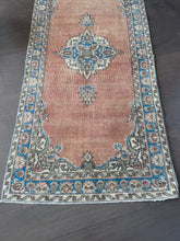 Load and play video in Gallery viewer, Vintage Turkish Orange and Blue Rug