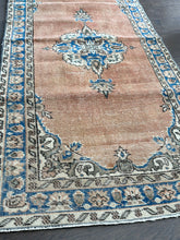 Load image into Gallery viewer, Vintage Turkish Orange and Blue Rug