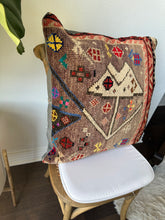 Load image into Gallery viewer, Vintage Turkish Rug Pillow