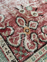 Load image into Gallery viewer, Vintage Turkish Brick and Green/Ivory Runner Rug