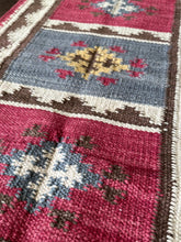 Load image into Gallery viewer, Vintage Turkish Kilim Aztec Rug