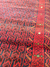 Load image into Gallery viewer, Vintage Turkish Red and Navy Accent Rug