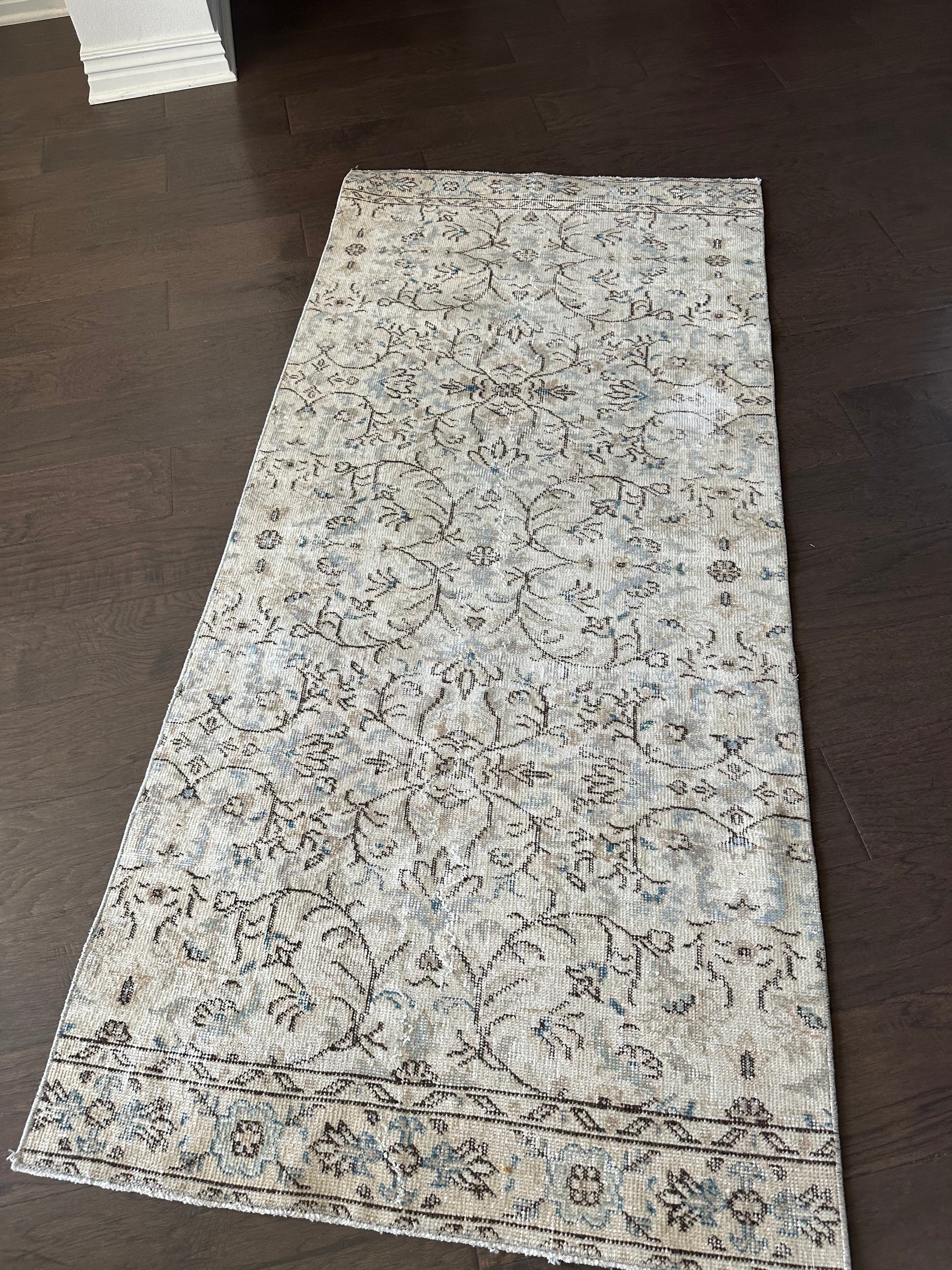 Turkish Rug, Vintage Rug, Accent Carpet, Home Decor Rug, 42x65 inches Beige Rug, Decorative Bedroom Rugs, Office Rug, Entry Rugs, 6362 hot