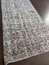 Load image into Gallery viewer, Vintage Turkish Ecru and Rust Accent Rug
