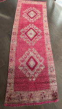Load image into Gallery viewer, Vintage Pink and White Herki Turkish Rug Runner
