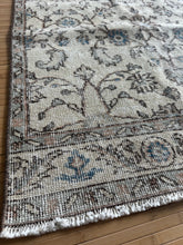 Load image into Gallery viewer, Vintage Turkish Ivory and Blue Runner Rug
