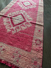 Load image into Gallery viewer, Vintage Pink and White Herki Turkish Rug Runner
