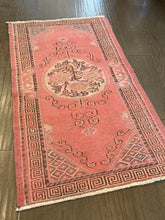 Load image into Gallery viewer, Vintage Turkish Faded Red Accent Rug
