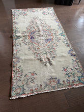 Load image into Gallery viewer, Vintage Turkish rug

