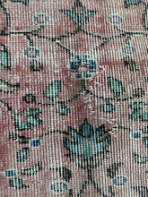 Load image into Gallery viewer, Vintage Turkish Mauve and Teal Accent Rug
