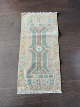 Load image into Gallery viewer, Vintage Turkish Ruggie Neutral and Green Rug
